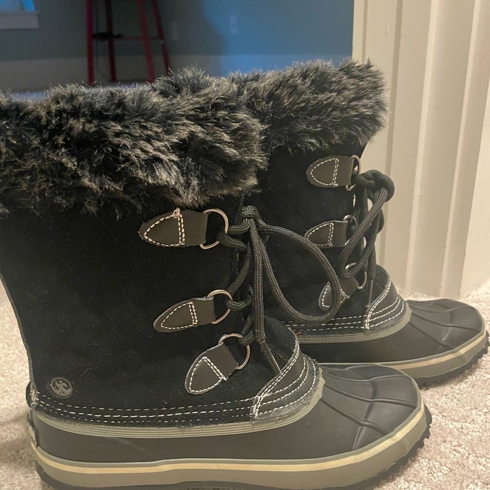Northside Snow/Winter Boots - size 6